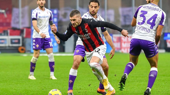 AC Milan vs Fiorentina (02:45 – 26/11) | Xem lại trận đấu