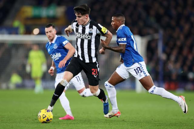 Everton vs Newcastle United (02:30 – 08/12) | Xem lại trận đấu