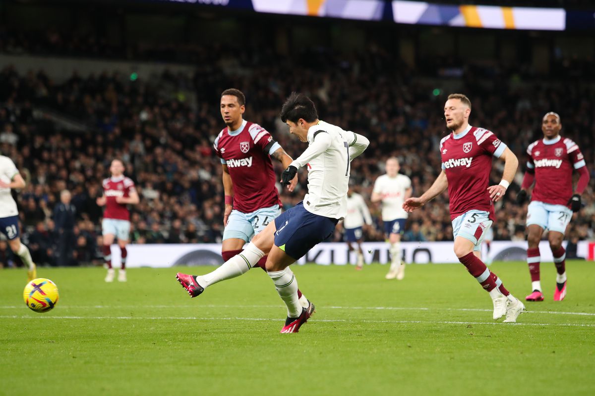 Tottenham vs West Ham (03:15 – 08/12) | Xem lại trận đấu
