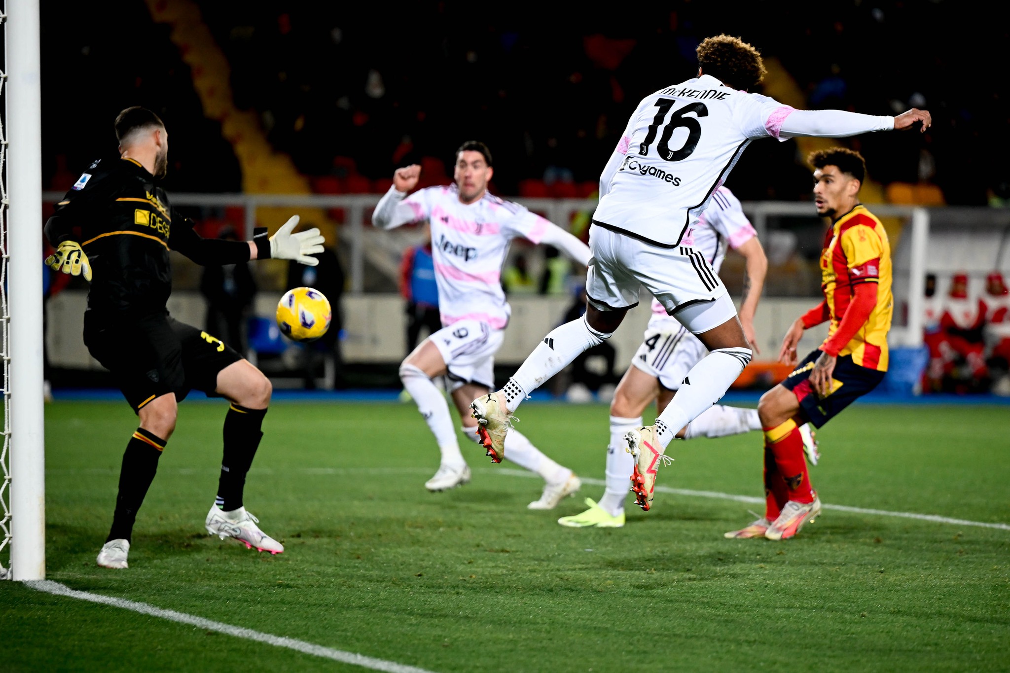 Lecce vs Juventus (02:45 – 22/01) | Xem lại trận đấu