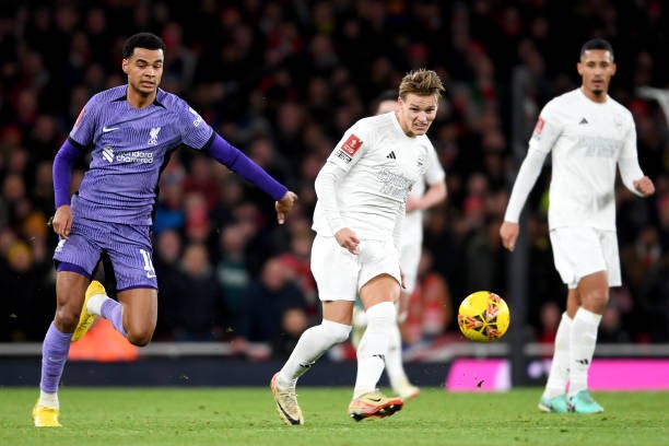 Arsenal vs Liverpool (23:30 – 07/01) | Xem lại trận đấu