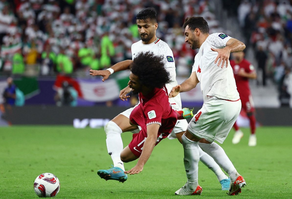 Iran vs Qatar (22:00 – 07/02) | Xem lại trận đấu