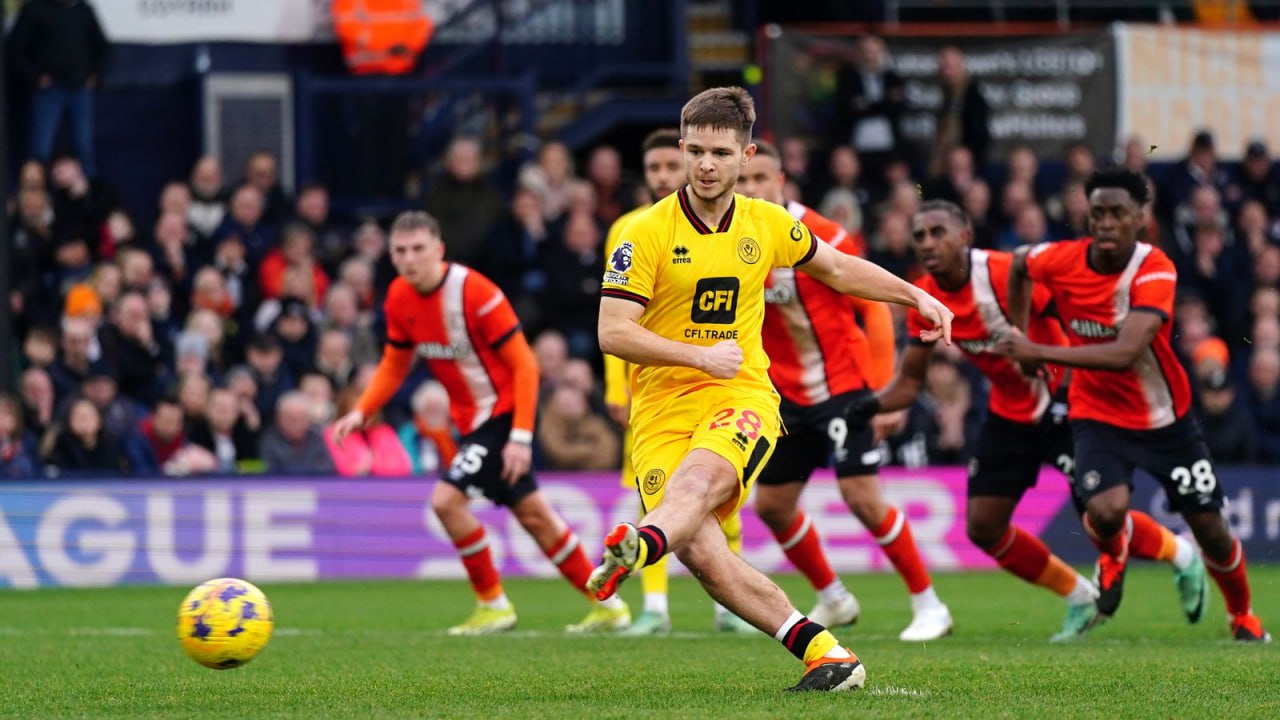 Luton Town vs Sheffield United (22:00 – 10/02) | Xem lại trận đấu