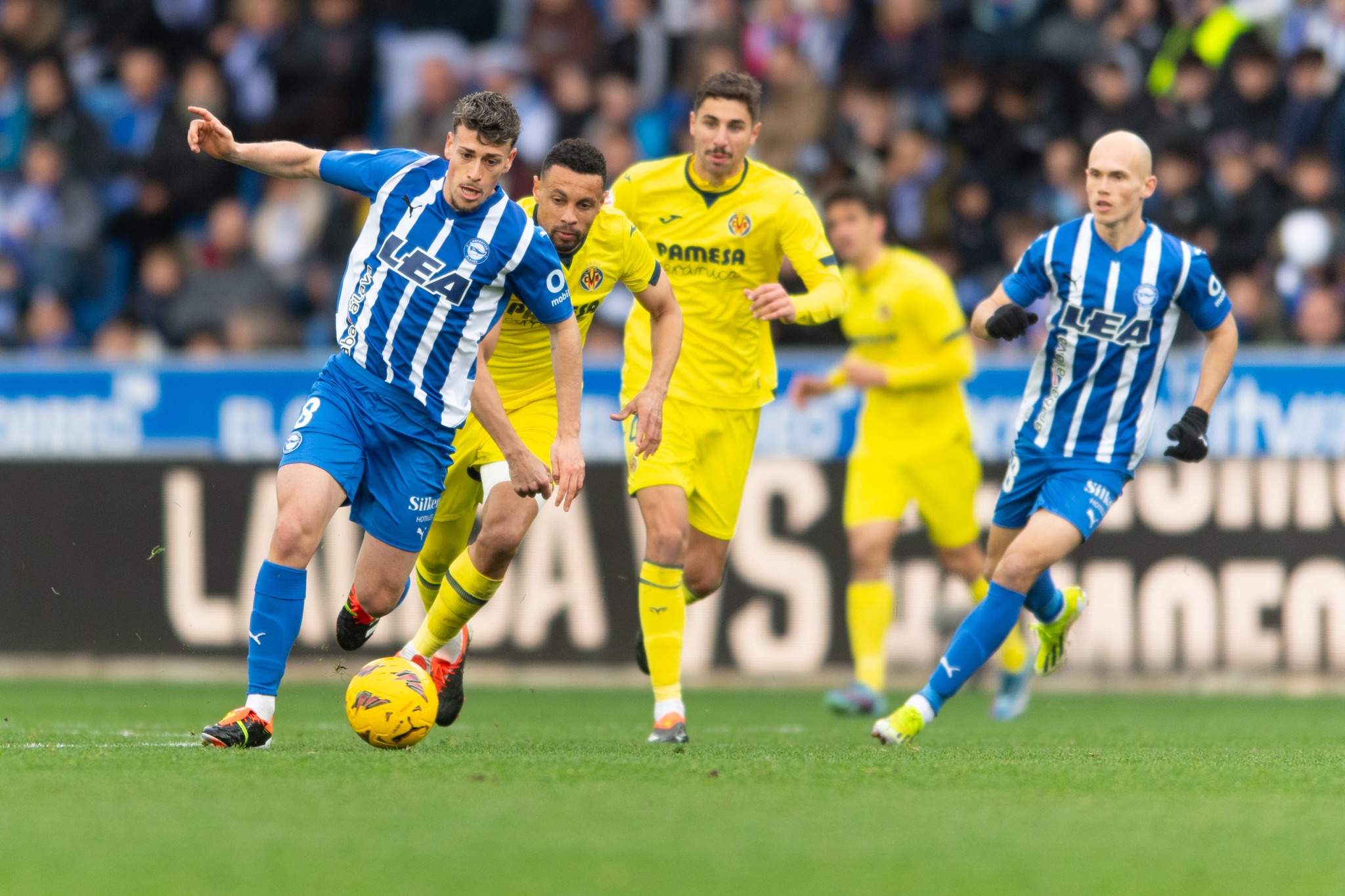 Alaves vs Villarreal (20:00 – 10/02) | Xem lại trận đấu
