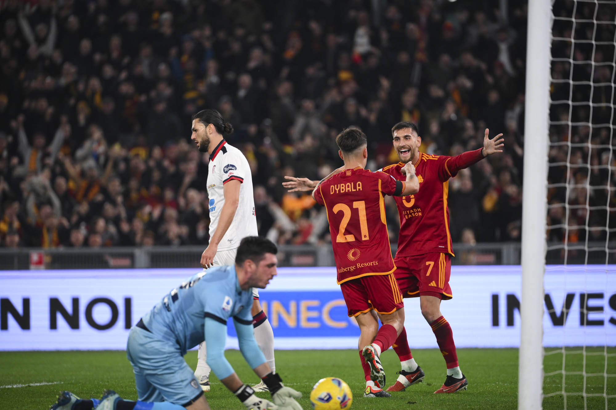 AS Roma vs Cagliari (02:45 – 06/02) | Xem lại trận đấu