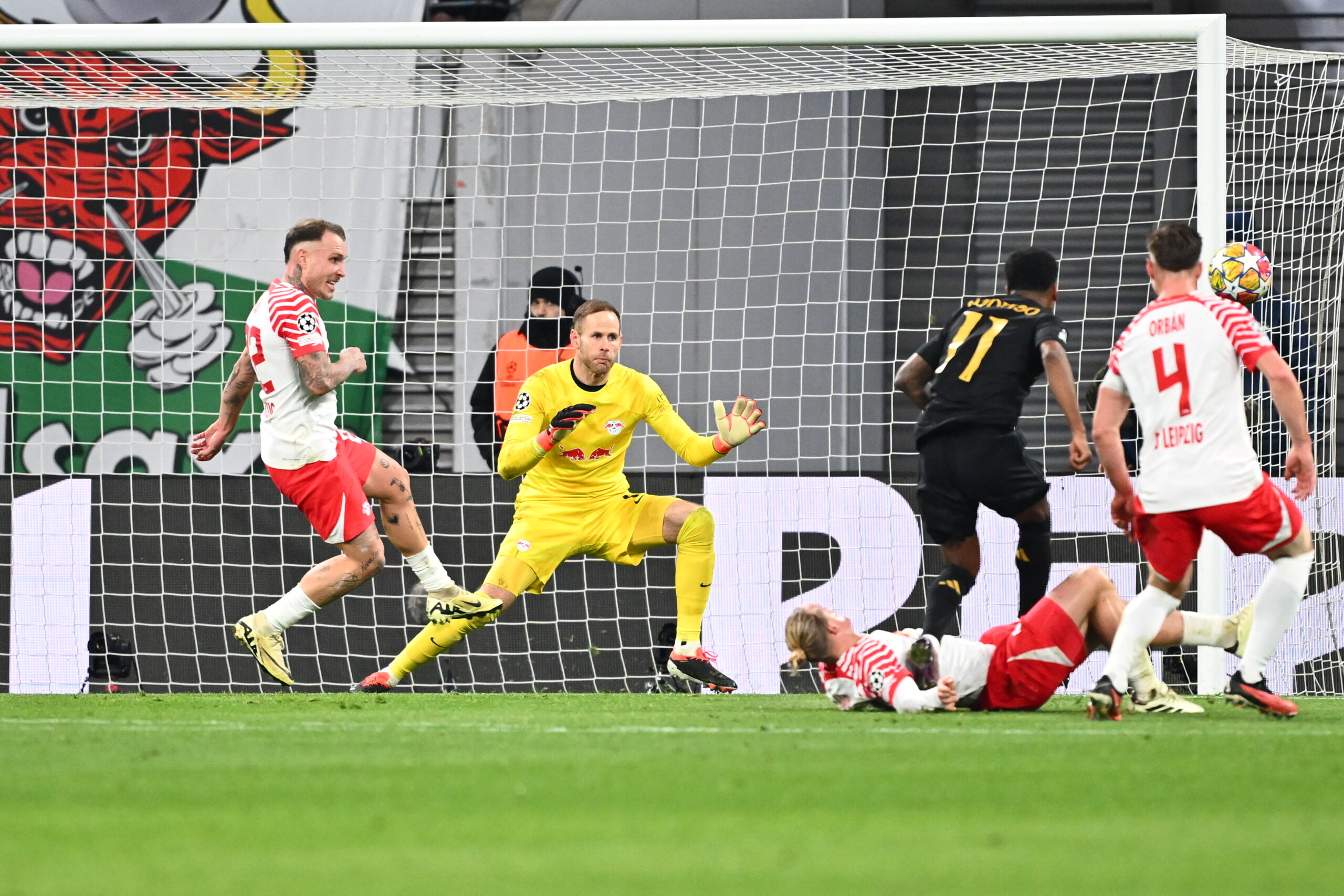 RB Leipzig vs Real Madrid (03:00 – 14/02) | Xem lại trận đấu