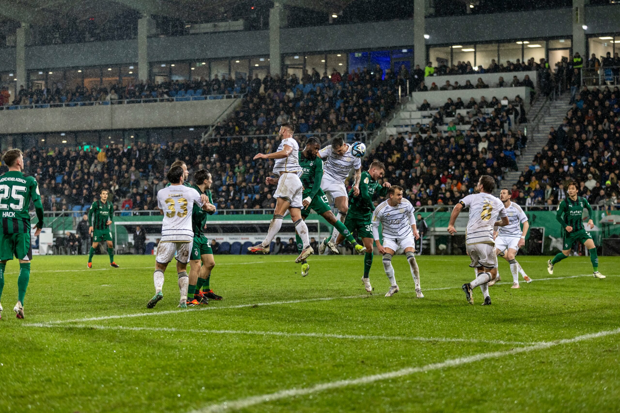 Saarbrucken vs B. Monchengladbach (02:45 – 13/03) | Xem lại trận đấu