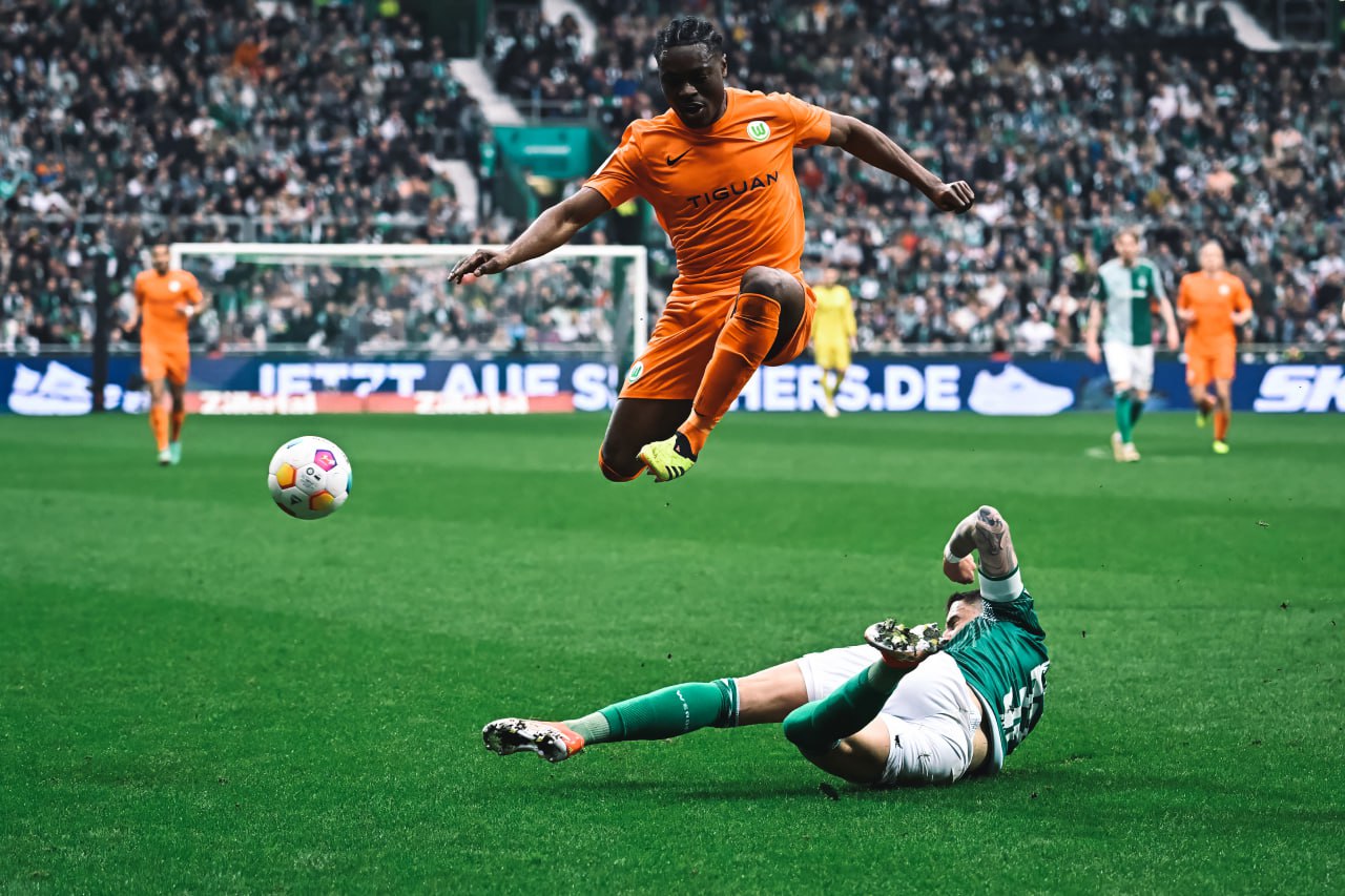 Werder Bremen vs VfL Wolfsburg (21:30 – 30/03) | Xem lại trận đấu