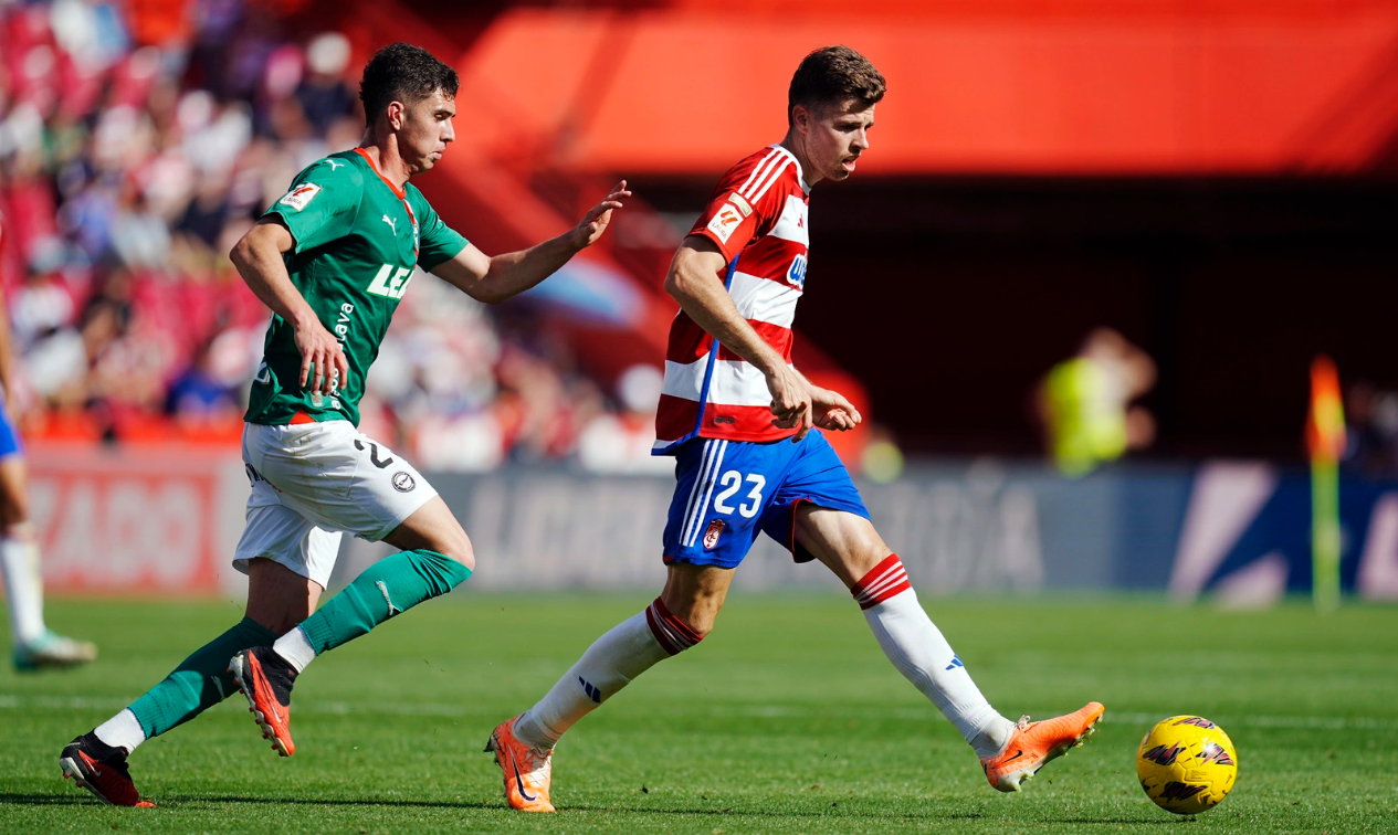 Granada CF vs Alaves (21:15 – 14/04) | Xem lại trận đấu