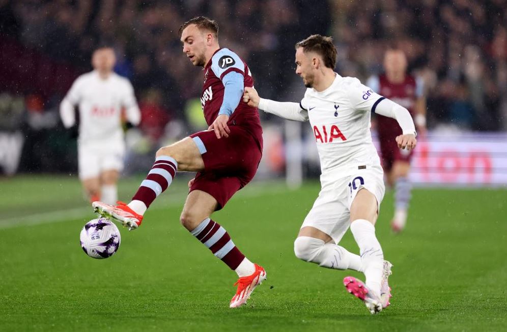 West Ham vs Tottenham (02:15 – 03/04) | Xem lại trận đấu