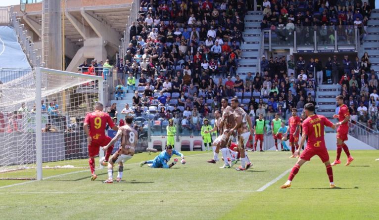 Cagliari vs Lecce (17:30 – 05/05) | Xem lại trận đấu