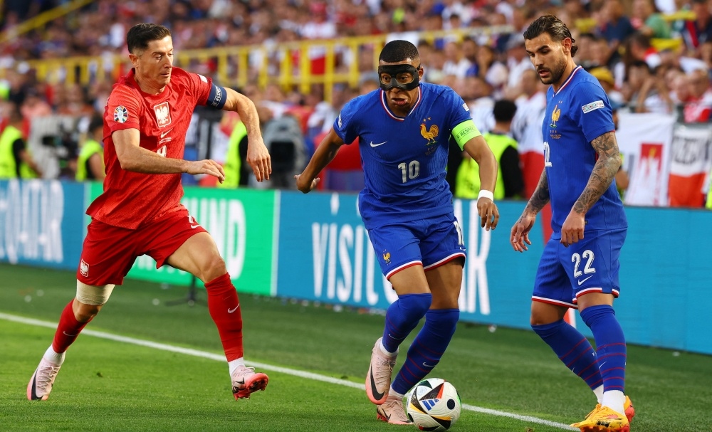 Pháp  vs Ba Lan (23:00 – 25/06) | Xem lại trận đấu