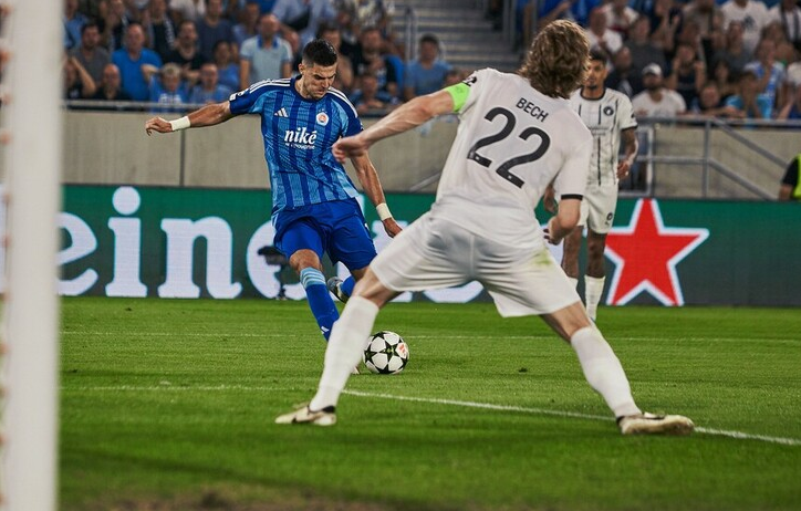 Slovan Bratislava vs Midtjylland (02:00 – 29/08) | Xem lại trận đấu