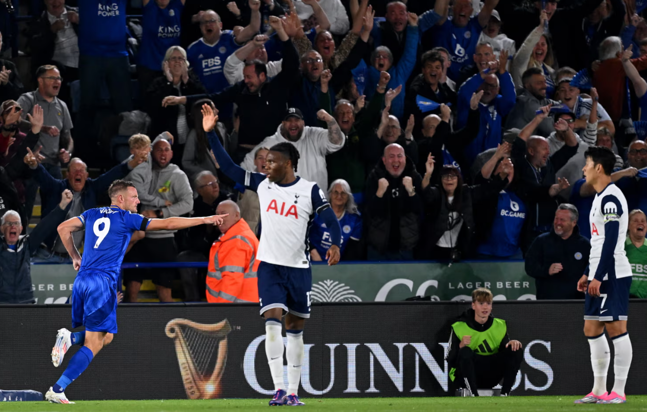 Leicester City vs Tottenham (02:00 – 20/08) | Xem lại trận đấu