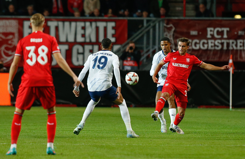 Twente FC vs Fenerbahce (02:00 – 04/10) | Xem lại trận đấu