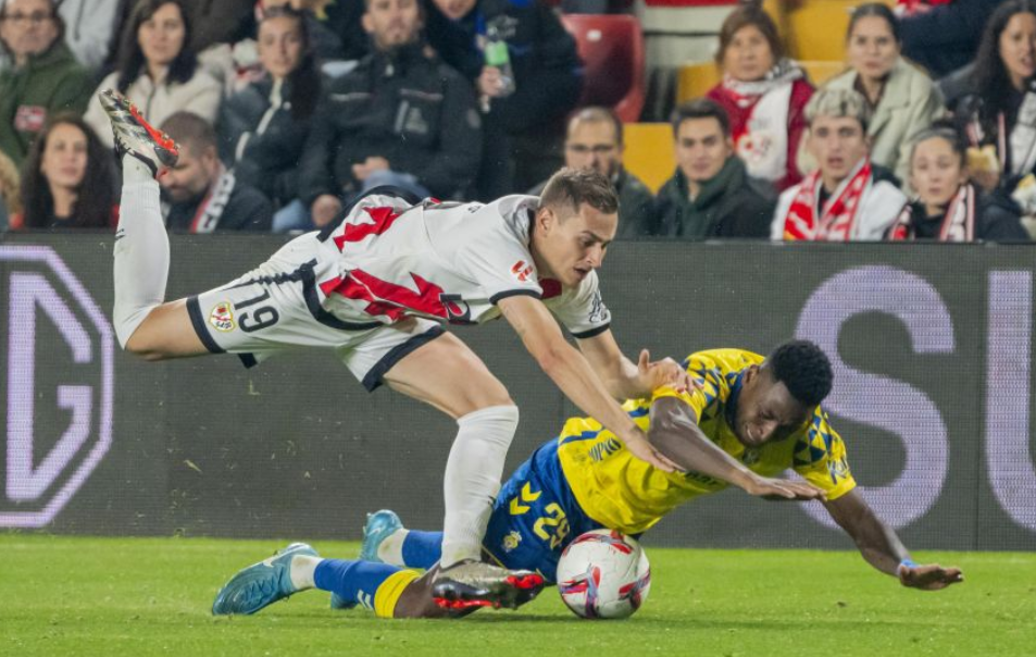Rayo Vallecano vs Las Palmas (03:00 – 09/11) | Xem lại trận đấu