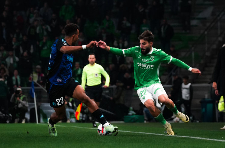 Saint-Étienne vs Strasbourg (03:00 – 03/11) | Xem lại trận đấu