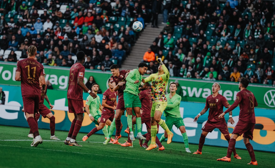 VfL Wolfsburg vs Augsburg (21:30 – 02/11) | Xem lại trận đấu