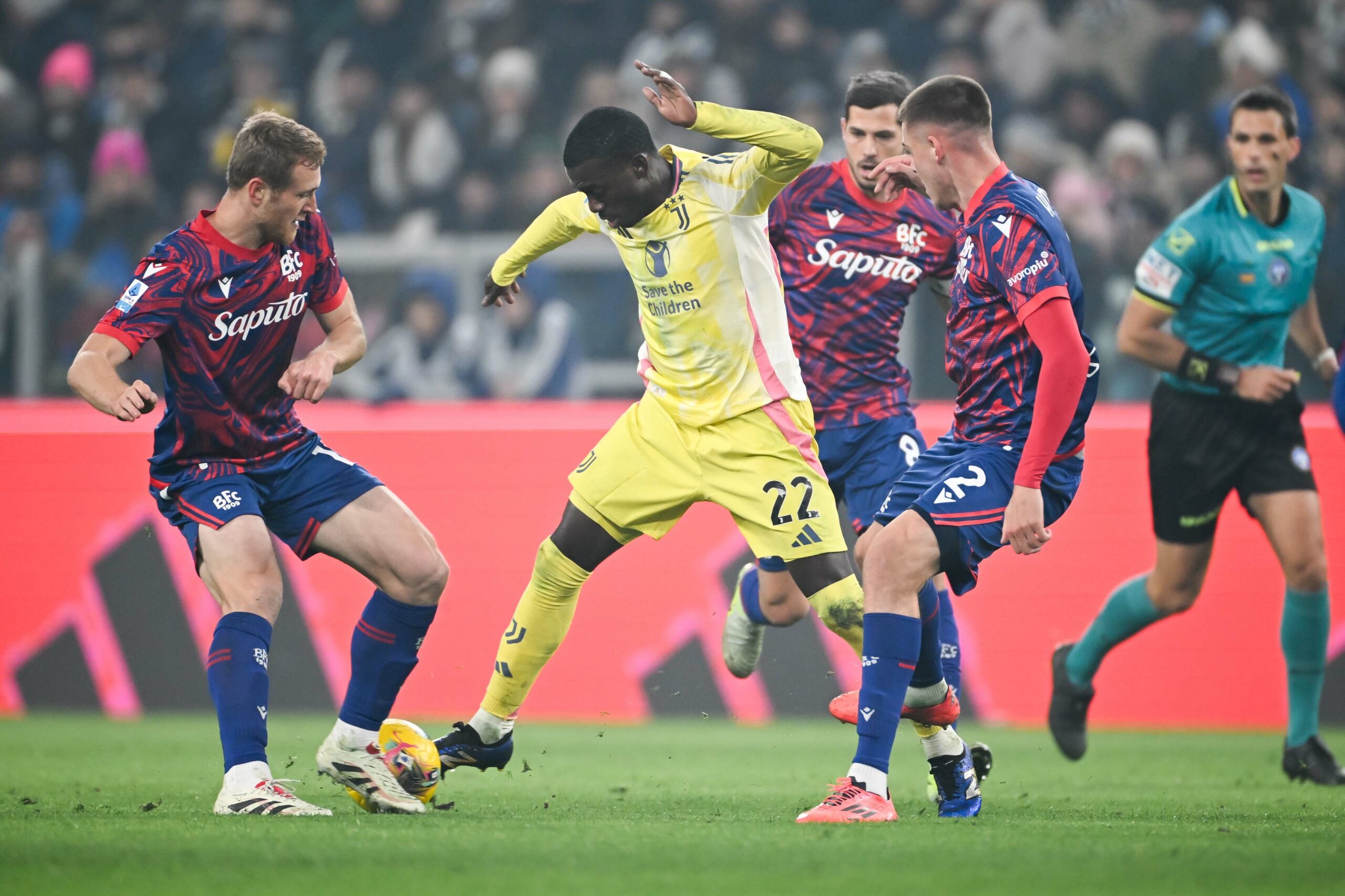 Juventus vs Bologna (00:00 – 08/12) | Xem lại trận đấu