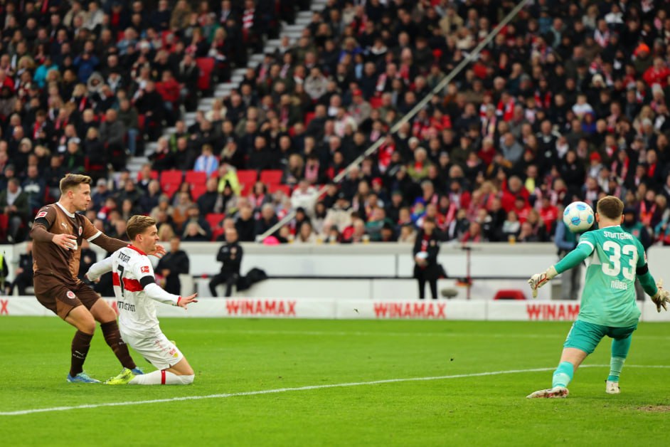 VfB Stuttgart vs St. Pauli (21:30 – 21/12) | Xem lại trận đấu