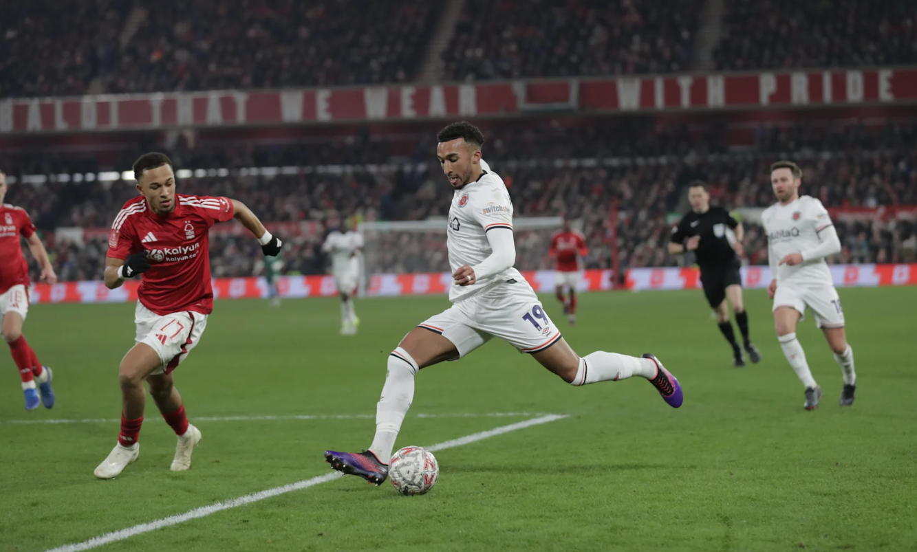 Nottingham Forest vs Luton Town (22:00 – 11/01) | Xem lại trận đấu