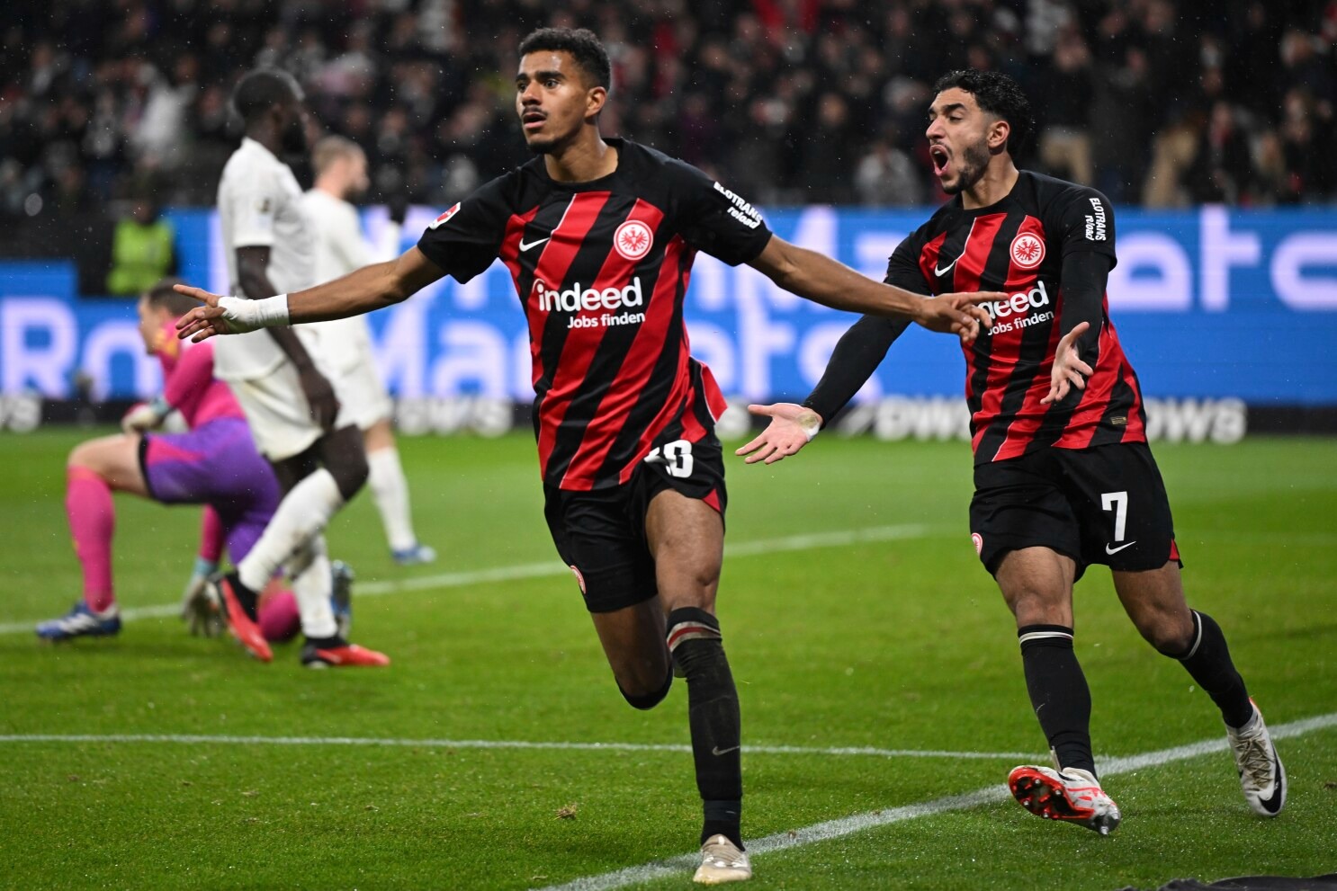 Nhận định soi kèo Roma vs Frankfurt lúc 03h00 ngày 31/1/2025