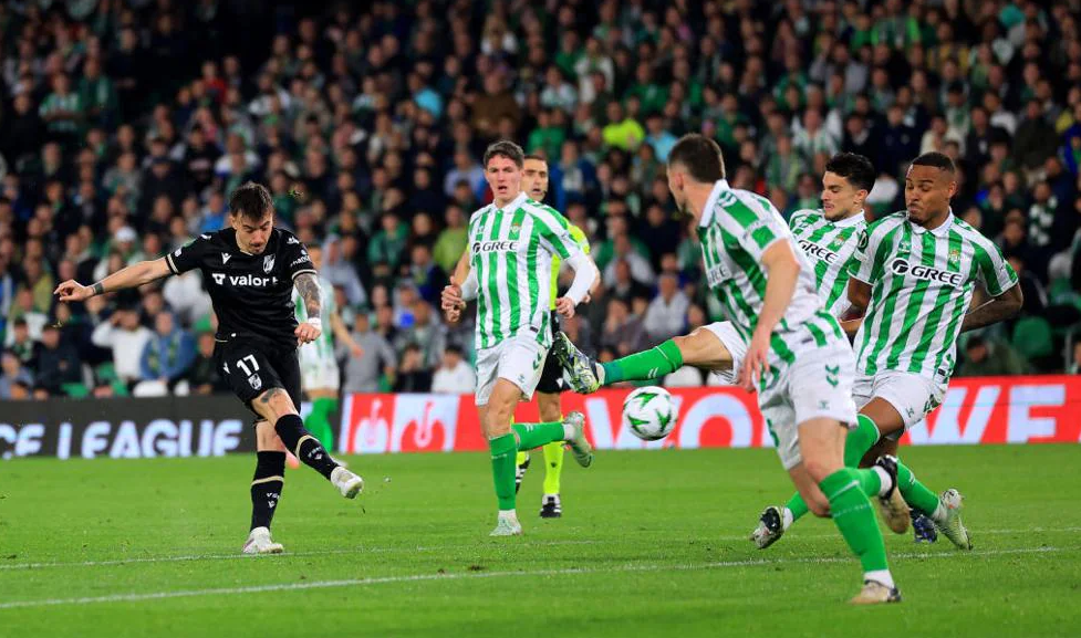 Real Betis vs Vitoria Guimaraes (00:45 – 07/03) | Xem lại trận đấu