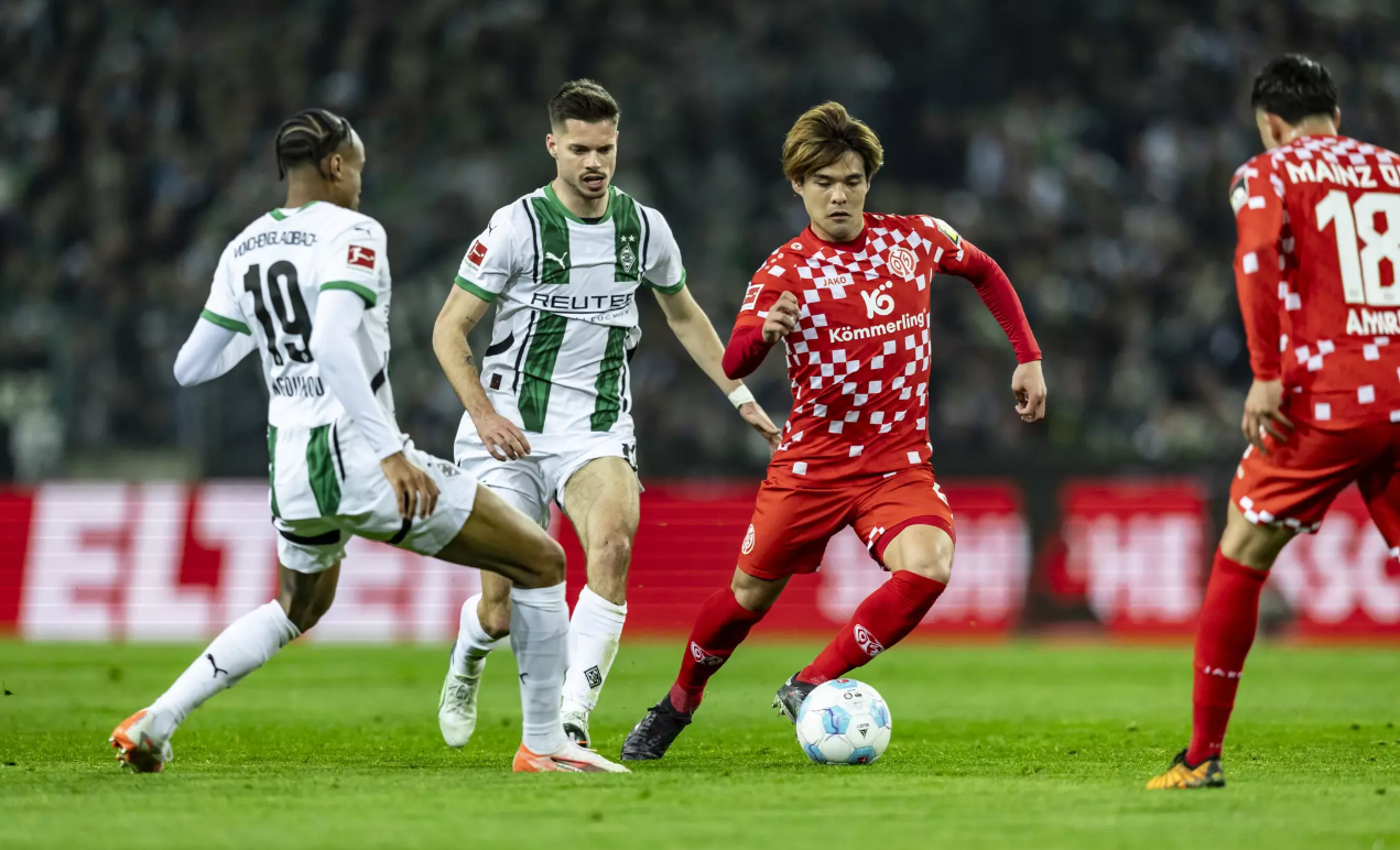 B. Monchengladbach vs Mainz 05 (02:30 – 08/03) | Xem lại trận đấu