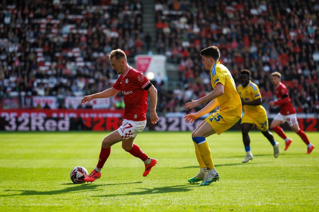 nhan-dinh-soi-keo-leeds-vs-bristol-luc-02h00-ngay-29-4-2025-1