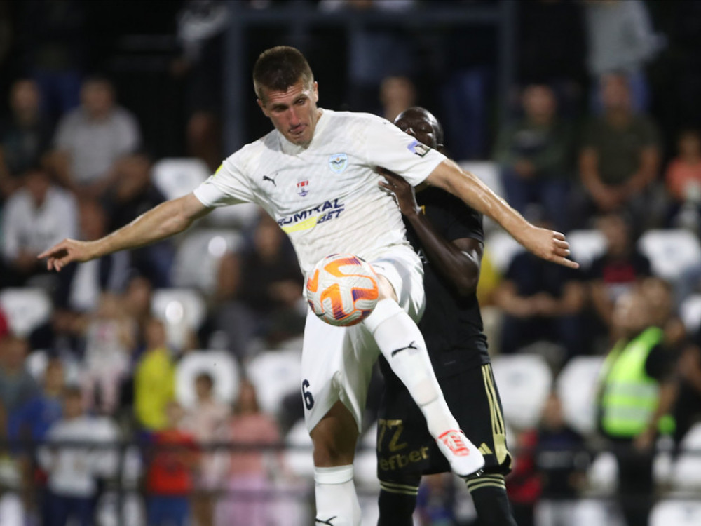 nhan-dinh-soi-keo-cukaricki-vs-zeleznicar-luc-00h00-ngay-24-5-2025