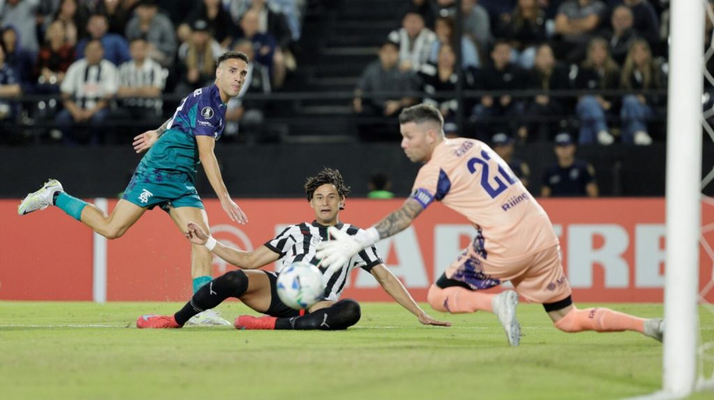 nhan-dinh-soi-keo-talleres-vs-libertad-luc-5h00-ngay-9-5-2025