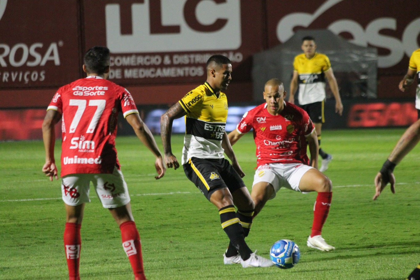 Nhận định soi kèo Criciuma vs Vila Nova lúc 05h00 ngày 10/6/2025