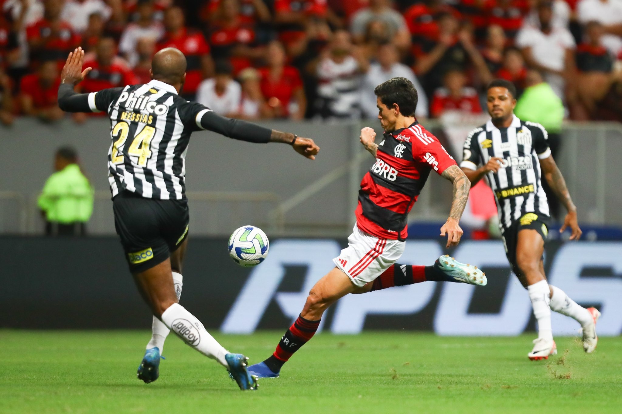 Nhận định soi kèo Santos vs Flamengo lúc 06h00 ngày 17/7/2025