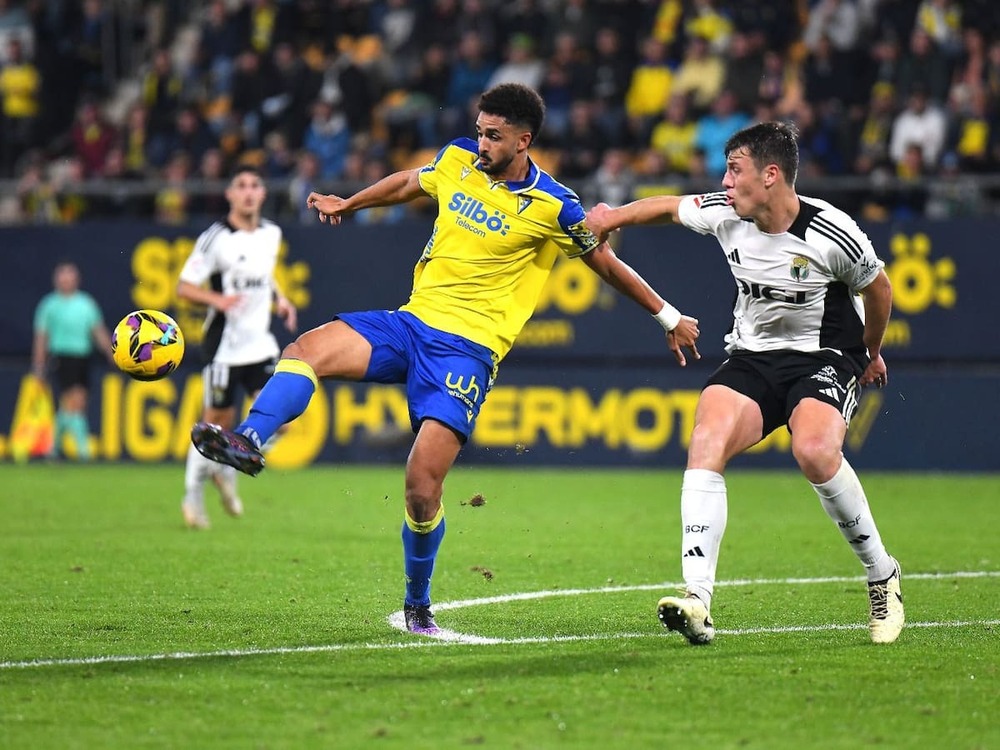 nhan-dinh-soi-keo-cadiz-vs-burgos-luc-01h30-ngay-21-10-2025-1