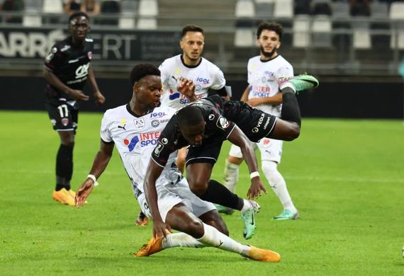 Nhận định soi kèo Amiens vs Clermont lúc 2h45 ngày 10/2/2026